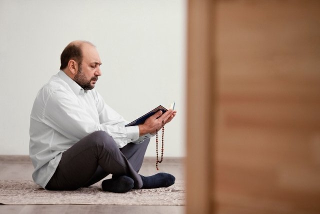 Spiritual Benefits of Reciting Quran and Growing Closer to Allah (SWT)